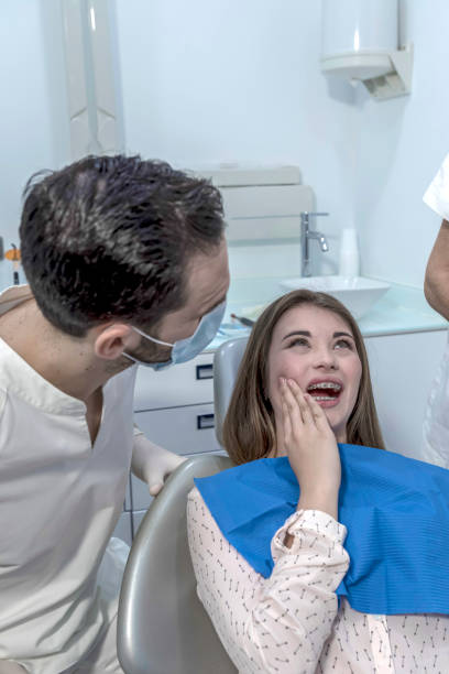 Best Weekend Emergency Dental Services in Oak Grove Heights, AR